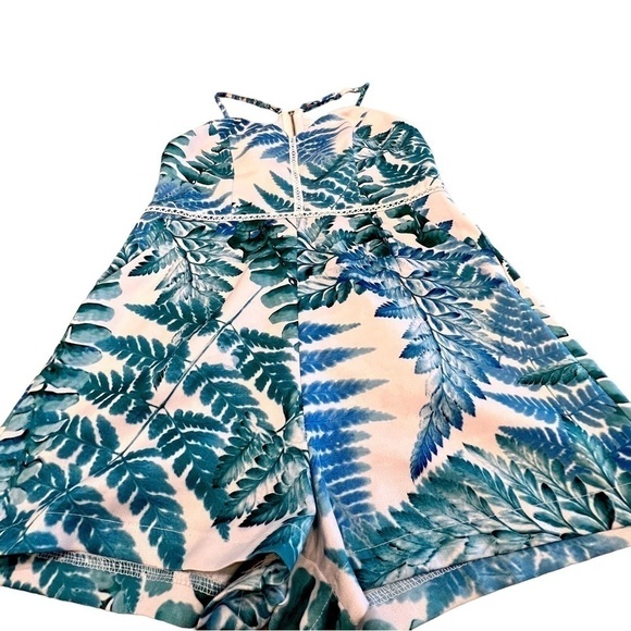 A’gaci Women’s Tropical Leaf Plant Romper, Size Small - Picture 14 of 16
